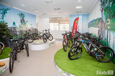 新設(shè)備更環(huán)保 格萊仕自行車工廠參觀